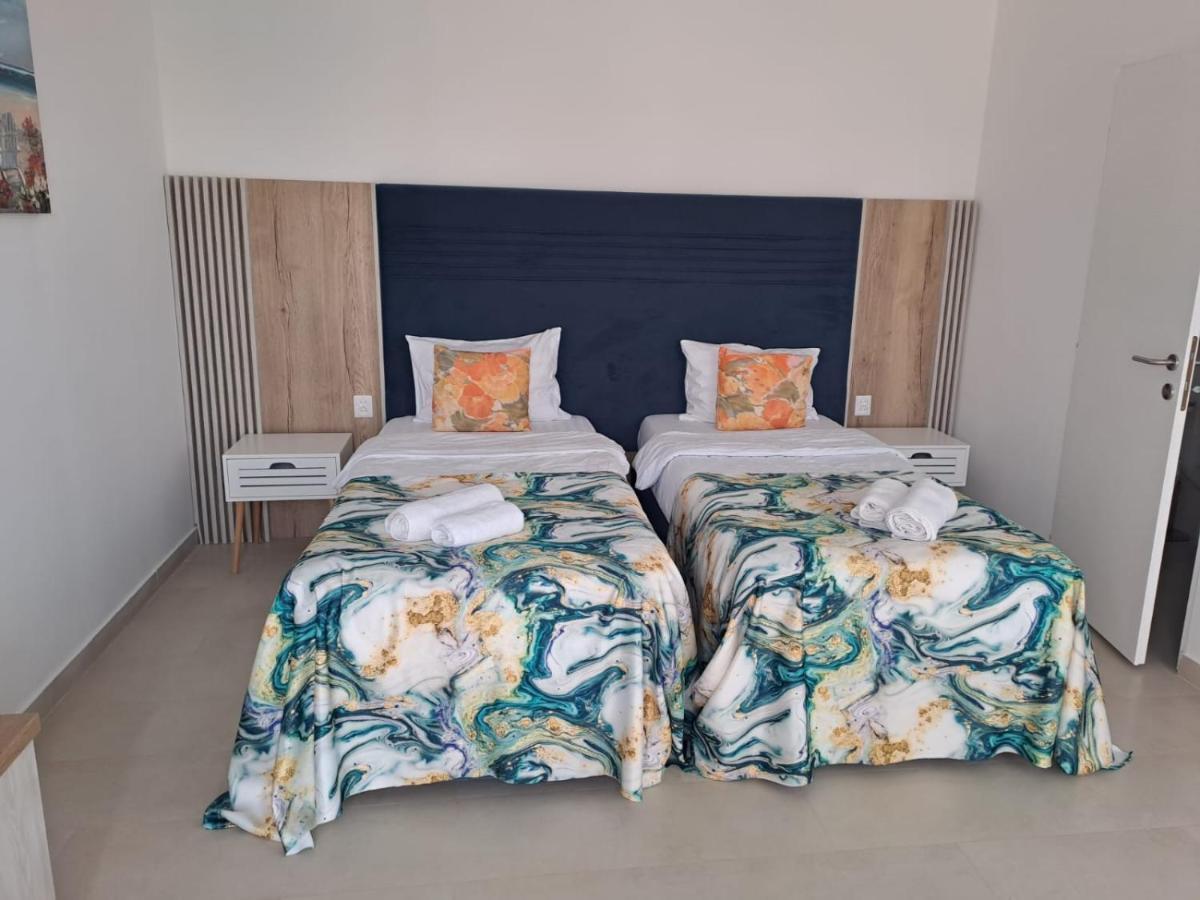 Accent Garden Apartment เดวา ภายนอก รูปภาพ